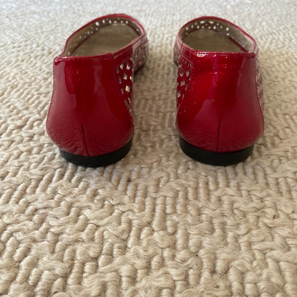 Stuart Weitzman Lasercut Ballet Flats in Red - 8 - Picture 5 of 9